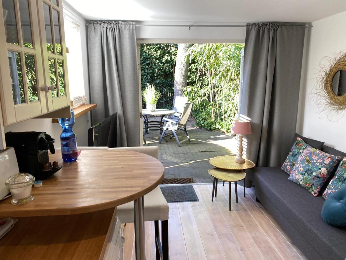 Studio Lief Bergen Binnen, Bij Bos Duin En Dorp Luaran gambar